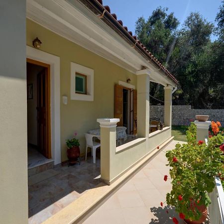 Mikeys Apartments Paleokastritsa Buitenkant foto
