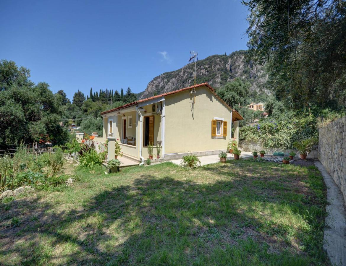 Mikeys Apartments Paleokastritsa Buitenkant foto